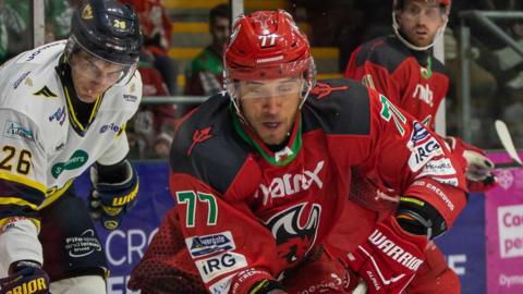 Bayley Harewood of Cardiff Devils and Fife's Jeremy Masella (L)