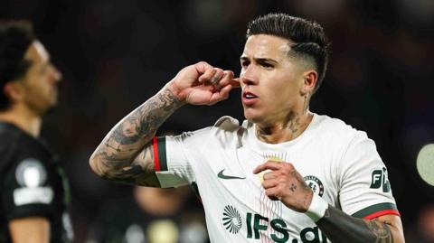 Enzo Fernandez celebrates a goal