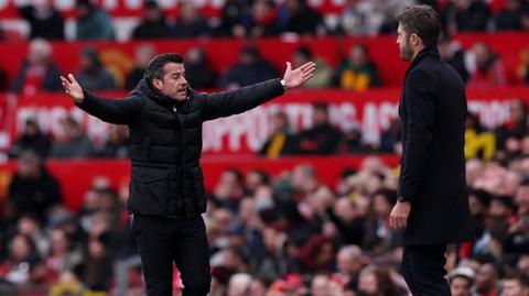Marco Silva looking frustrated on the touchline at Old Trafford