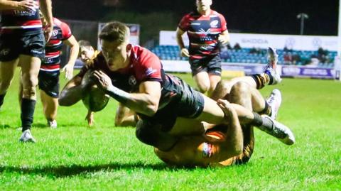 Cornish Pirates score a try.