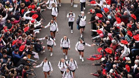 England arrive to greet their fans at the Allianz Stadium