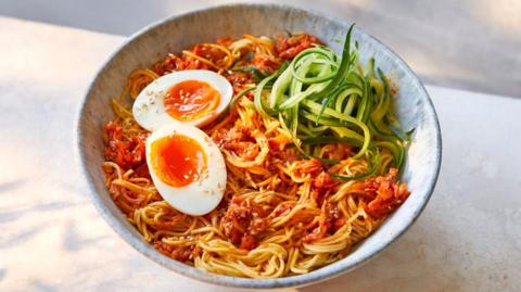 Kimchi noodles