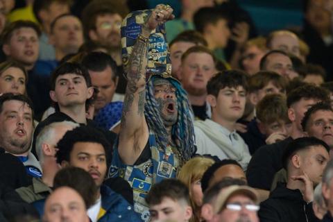 Portsmouth fans vs Sheffield Wednesday