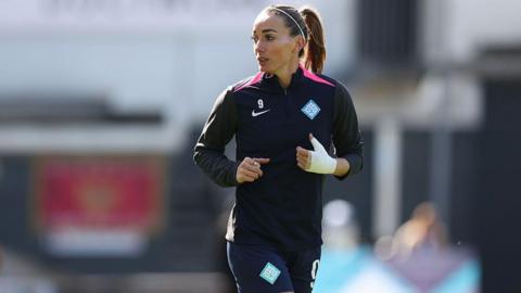 Kosovare Asllani