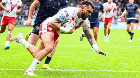 Kyle Feldt touches down for St Helens against Salford Red Devils