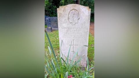 A soldier's headstone