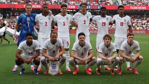 England's team posing for a photo ahead of facing Costa Rica