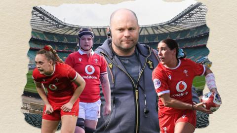 Wales head coach Sean Lynn with Wales players Hannah Jones, Georgia Evans and Bethan Lewis