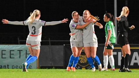 Glodis Viggosdottir scores