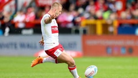 Mike Lewis of Hull KR