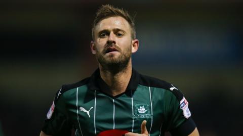 David Fox playing for Plymouth