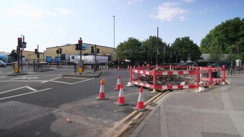 Junction of Princes Ave and Spring BanK