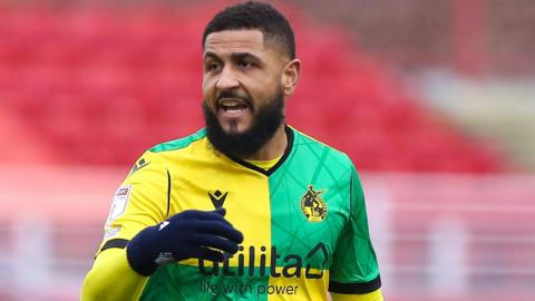 Bristol Rovers stirker Leon Clarke