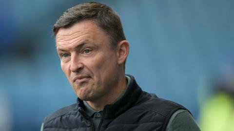 Paul Heckingbottom looks on during Preston's Championship fixture against Sheffield Wednesday