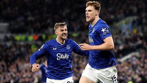 Everton celebrate