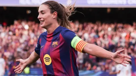 Alexia Putellas celebrates