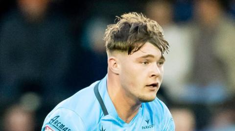 Denive Balmforth playing for Hull FC in their away kit