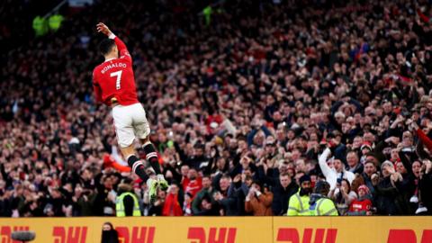 Cristiano Ronaldo celebrates in trademark fashion for Manchester United