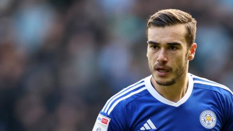 Harry Winks in action for Leicester City