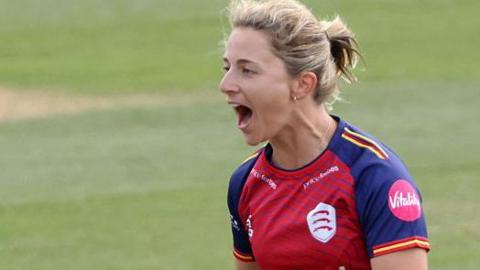 Eva Gray of Essex celebrates bowling out Sophie Luff of Somerset during the Vitality Blast Women match between Essex and Somerset at Ambassador Cruise Line Ground in Chelmsford on 1 June, 2025.