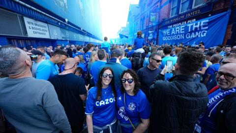 Everton v Southampton