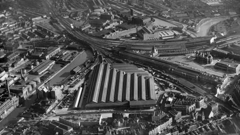 Black and white aerial image showing Bristol Temple Meads station from above in 1938.