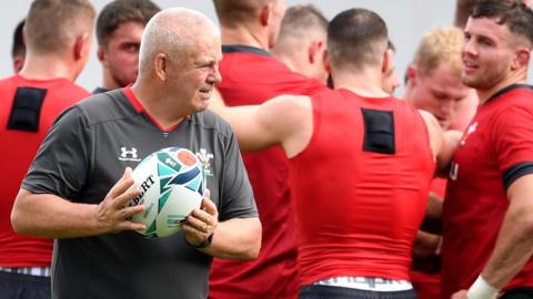 Warren Gatland at Wales training