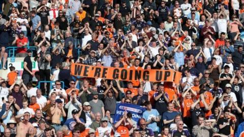 Luton Town Football Club fans