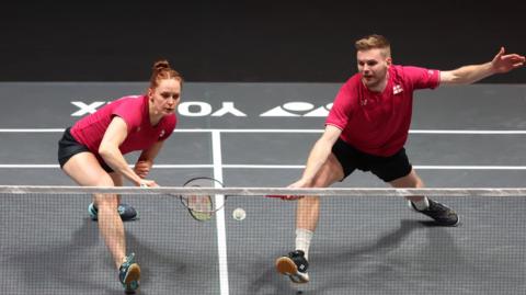 Lauren Smith and Marcus Ellis playing doubles