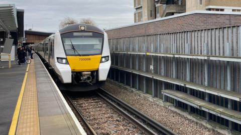 A Thameslink train arriving at Abbey Wood station