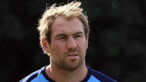 Rocky Elsom on a rugby pitch