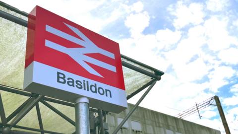 Basildon station sign.