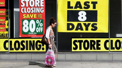 Closing down sale sign