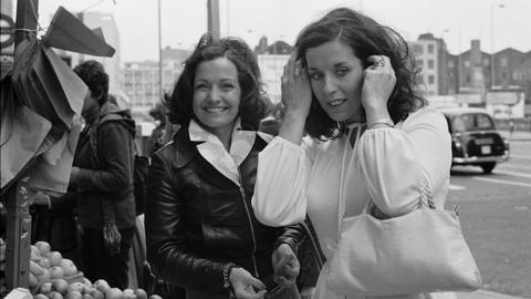 Peace activists Mairead Corrigan (later Corrigan Maguire) left, and Betty Williams, London, October 10th 1976. The pair had been jointly awarded the Nobel Peace Prize. (Photo by Peter Cade/Central Press/Hulton Archive/Getty Images)
