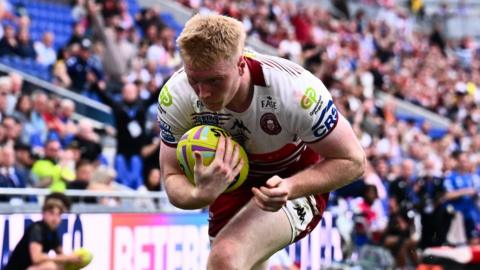 zach Eckersley of Wigan