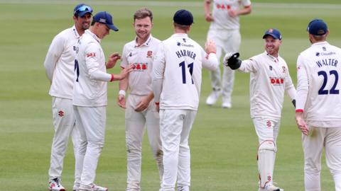 Essex beat Glamorgan