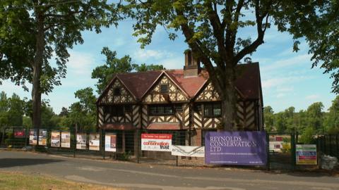 The exterior of a timber framed pub which has been rebuilt