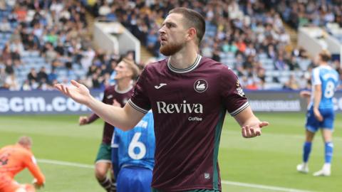 Zan Vipotnik celebrates
