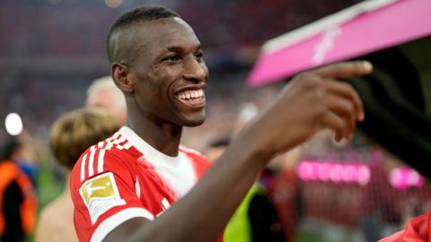 Nicolas Jackson smiling after his Bayern Munich debut