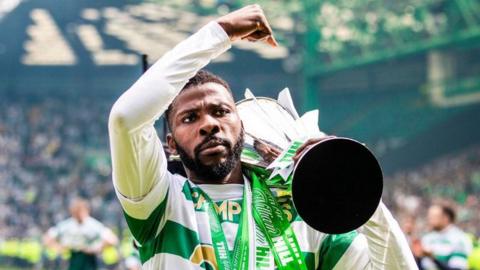 Kelechi Iheanacho with the Scottish Premiership trophy