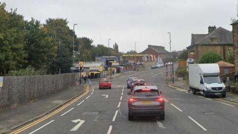 Google view of the B1426 Sunderland Road, near to the junction with Stoneygate Lane.