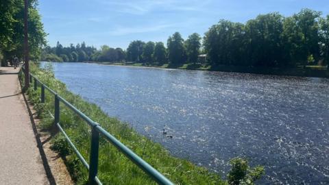 The River Ness in Inverness on a warm sunny day. Picture by Jennifer Bowey/BBC.