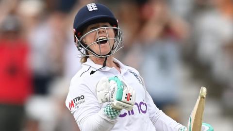 Tammy Beaumont celebrates bringing up her double century