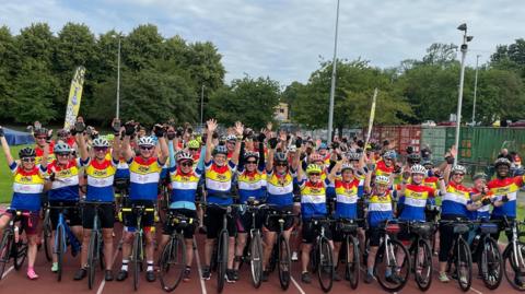 Jo Cox Way cyclists