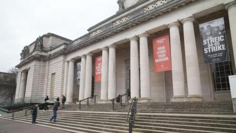 A view of the National Museum from the front of the building