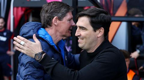 Head Coaches Andoni Iraola of Bournemouth and Oliver Glasner of Crystal Palace