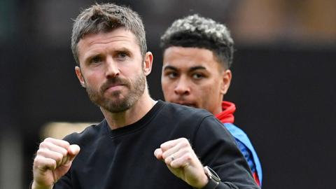 Michael Carrick celebrates another Middlesbrough win