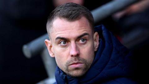 Southampton head coach Tonda Eckert