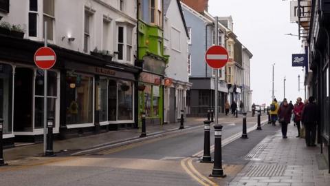 They were initially brought in by Ceredigion council to help with social distancing