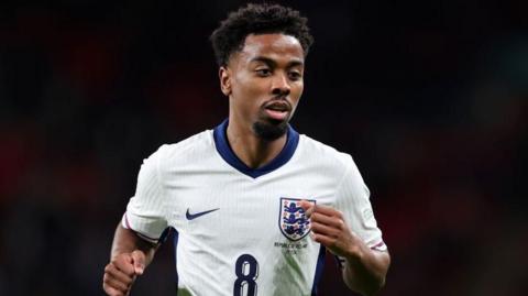 Angel Gomes playing for England